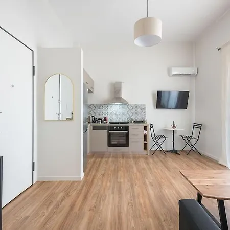 Zen- Space, Pangrati Apartment *